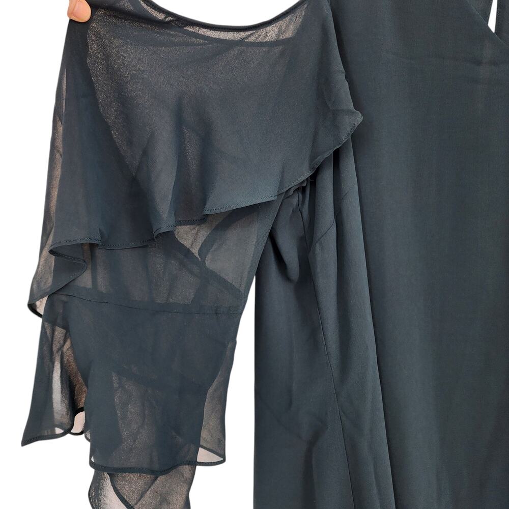 City Chic Alpine Ruffled High Low Cold Shoulder Polyester Tunic Top Size XXL - Picture 3 of 10